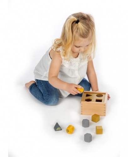 Label Label - Formen-Steckspiel Box - Kinder Sortierbox aus Holz Gelb - Personalisierbar Namen LLWT-25064